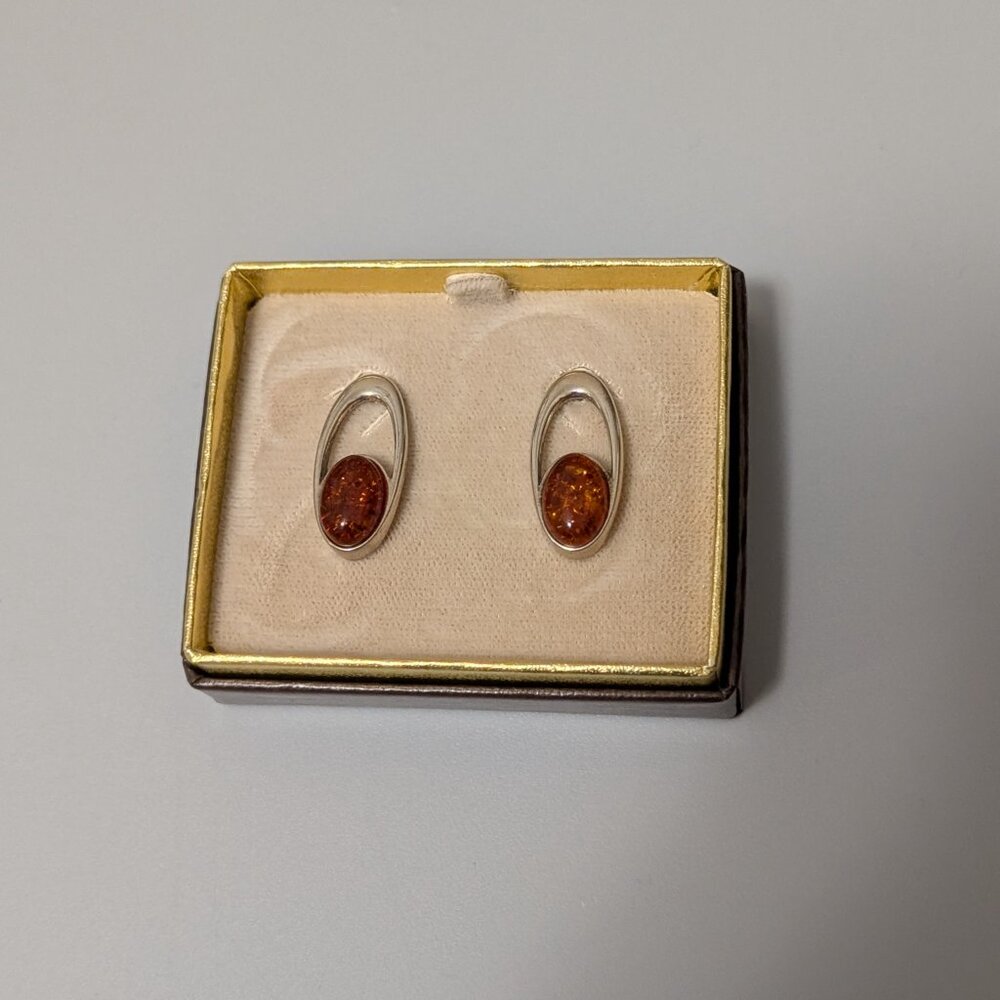 Sterling silver and amber earrings